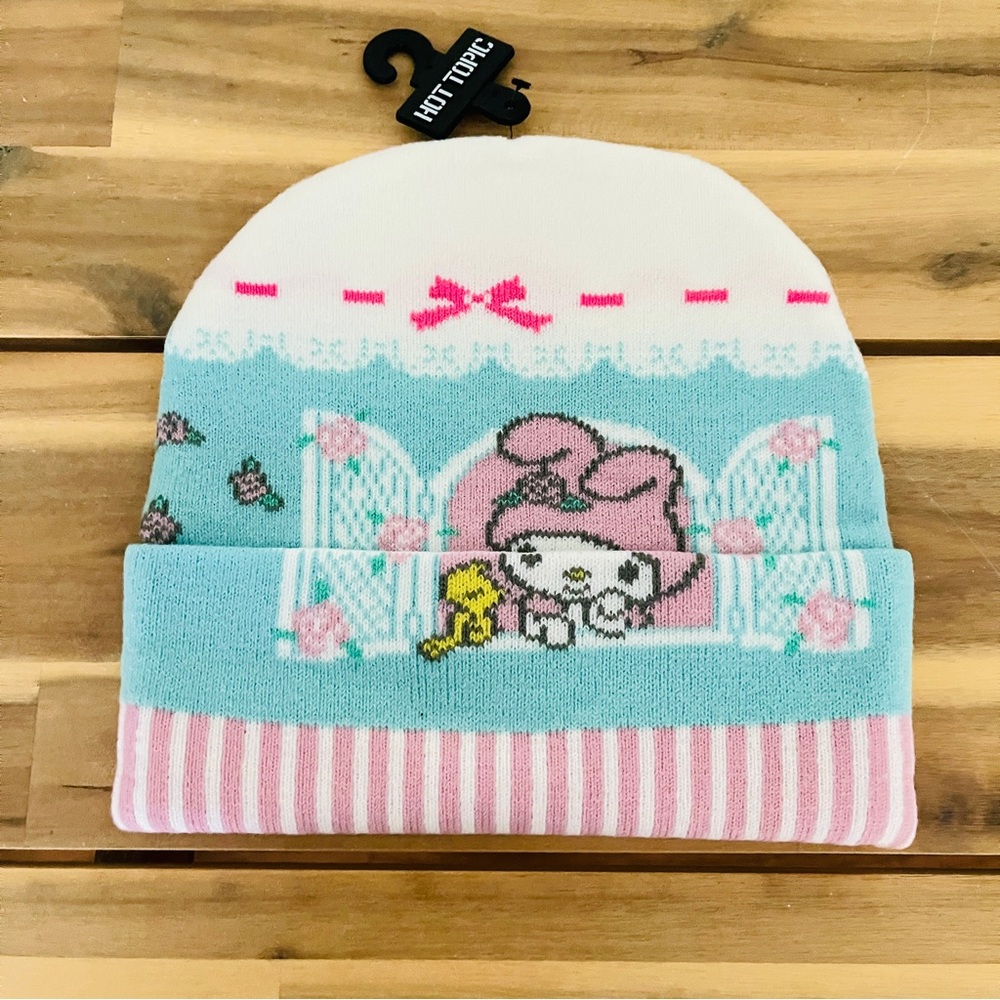 sanrio my melody beanie - hot topic